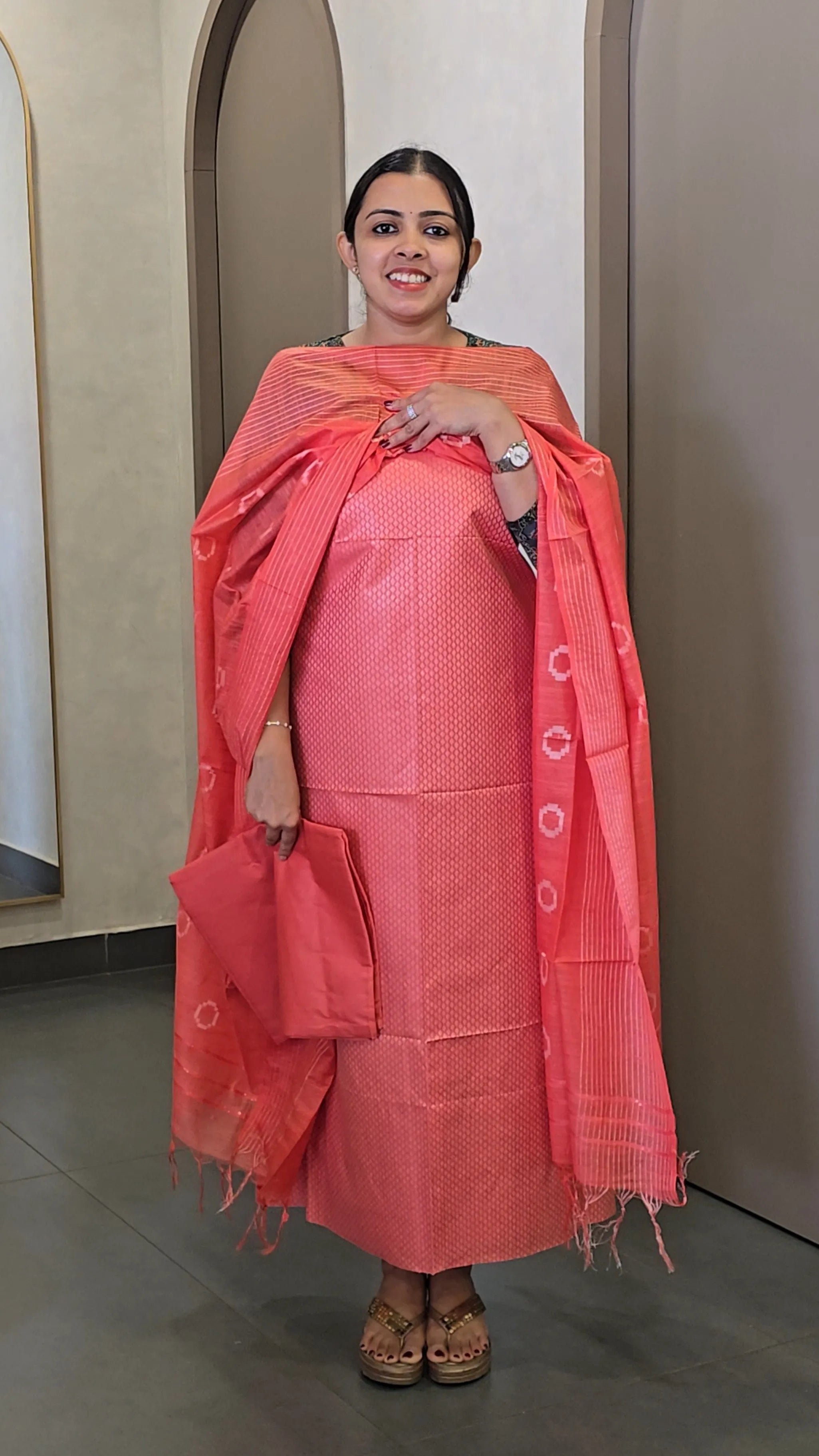 Semi-Tussar Silk Salwarsuit - SC 10664