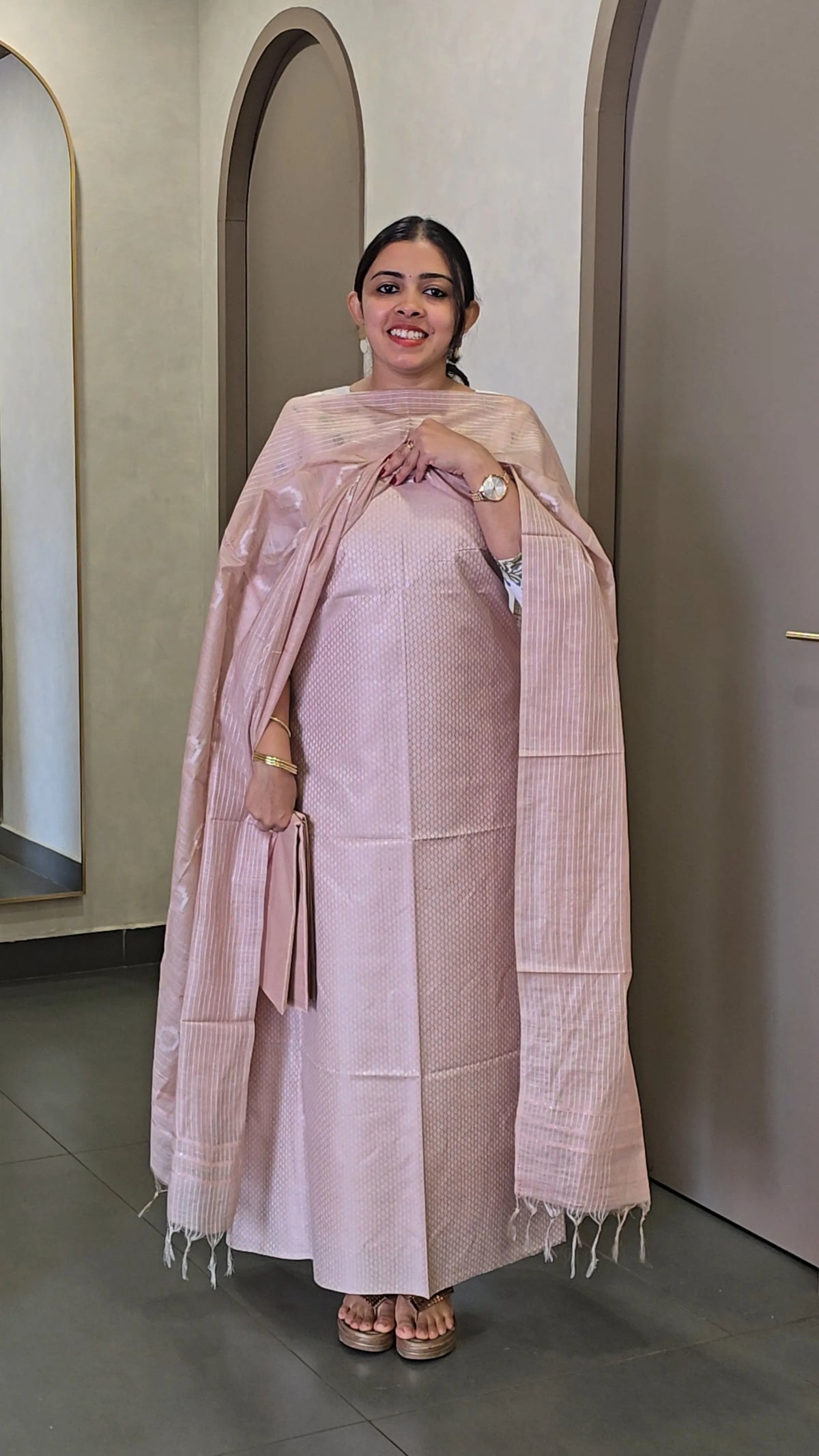 Semi-Tussar Silk Salwarsuit - SC 10664