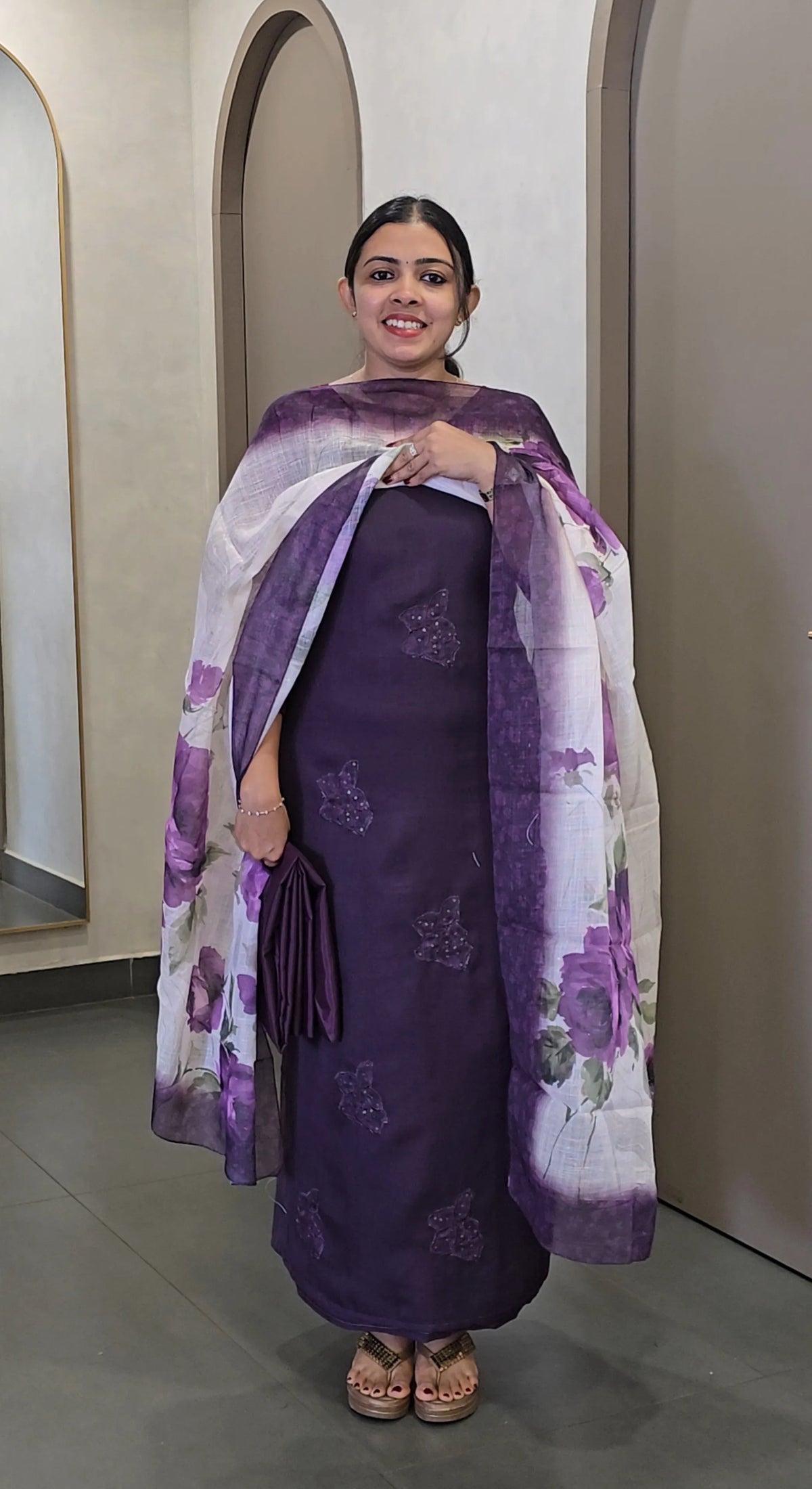Semi-Linen Salwarsuit - SC 10695