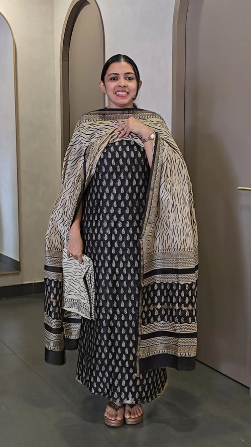 ChanderiSilk Salwarsuit - SC 10729