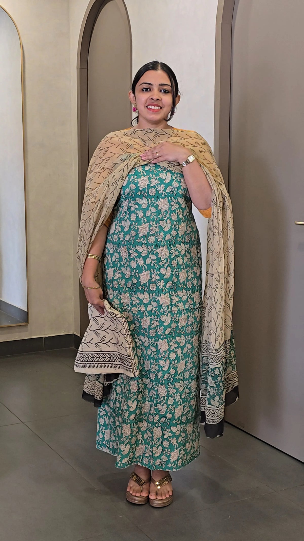 Cotton Salwarsuit with Chiffon Dupatta - SC 10741