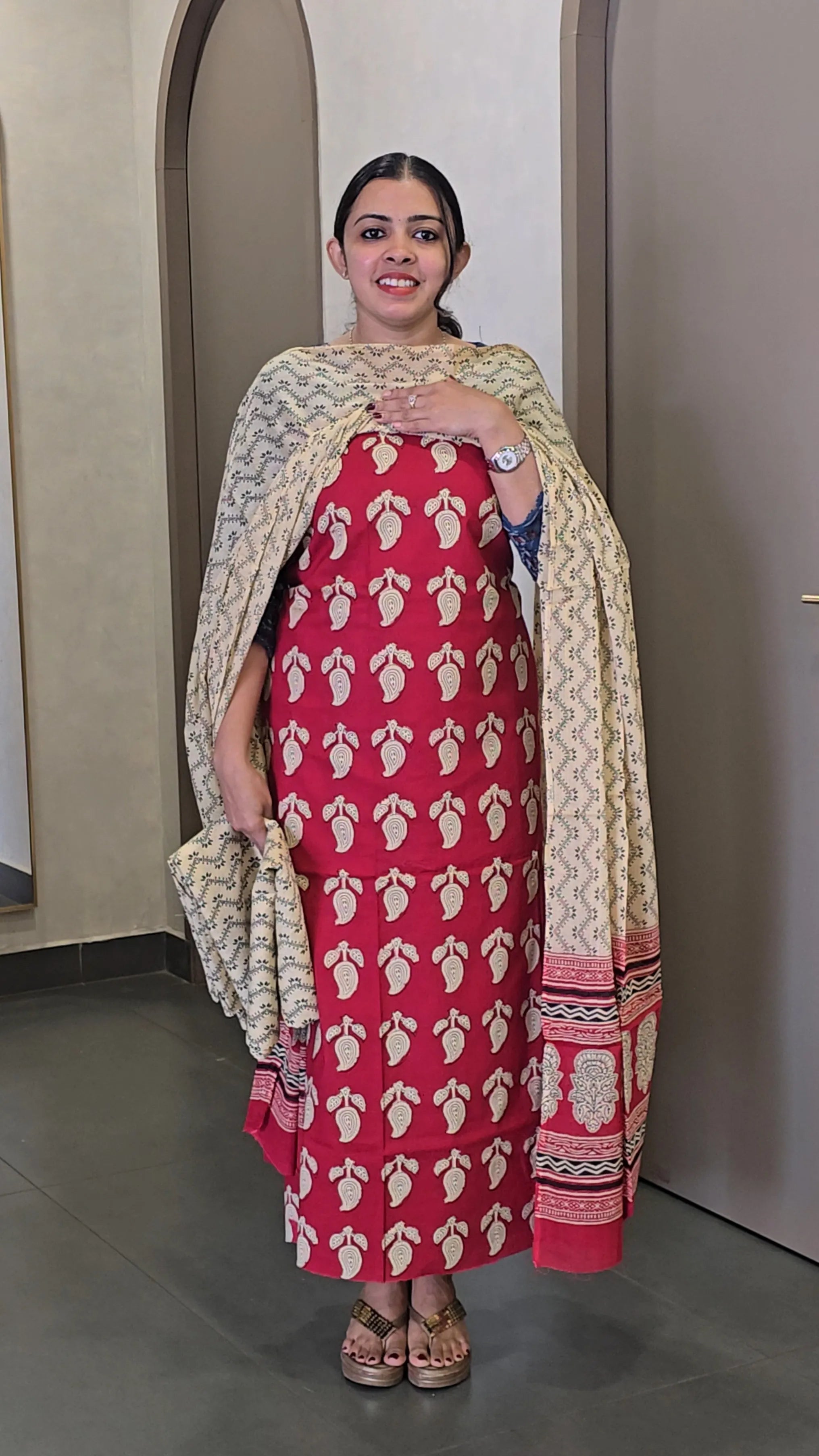 Block Printed Cotton Salwarsuit - SC 10135