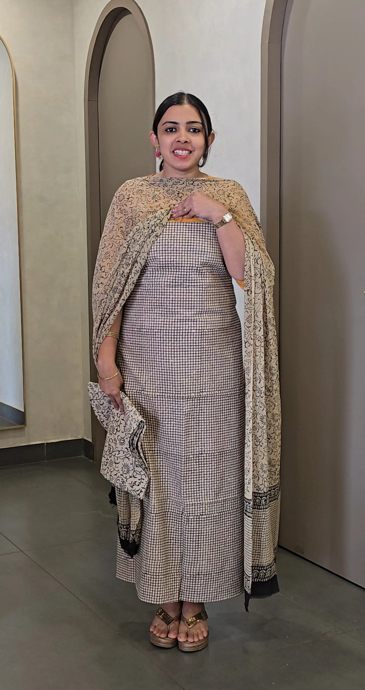 Cotton Salwarsuit with Chiffon Dupatta - SC 10741