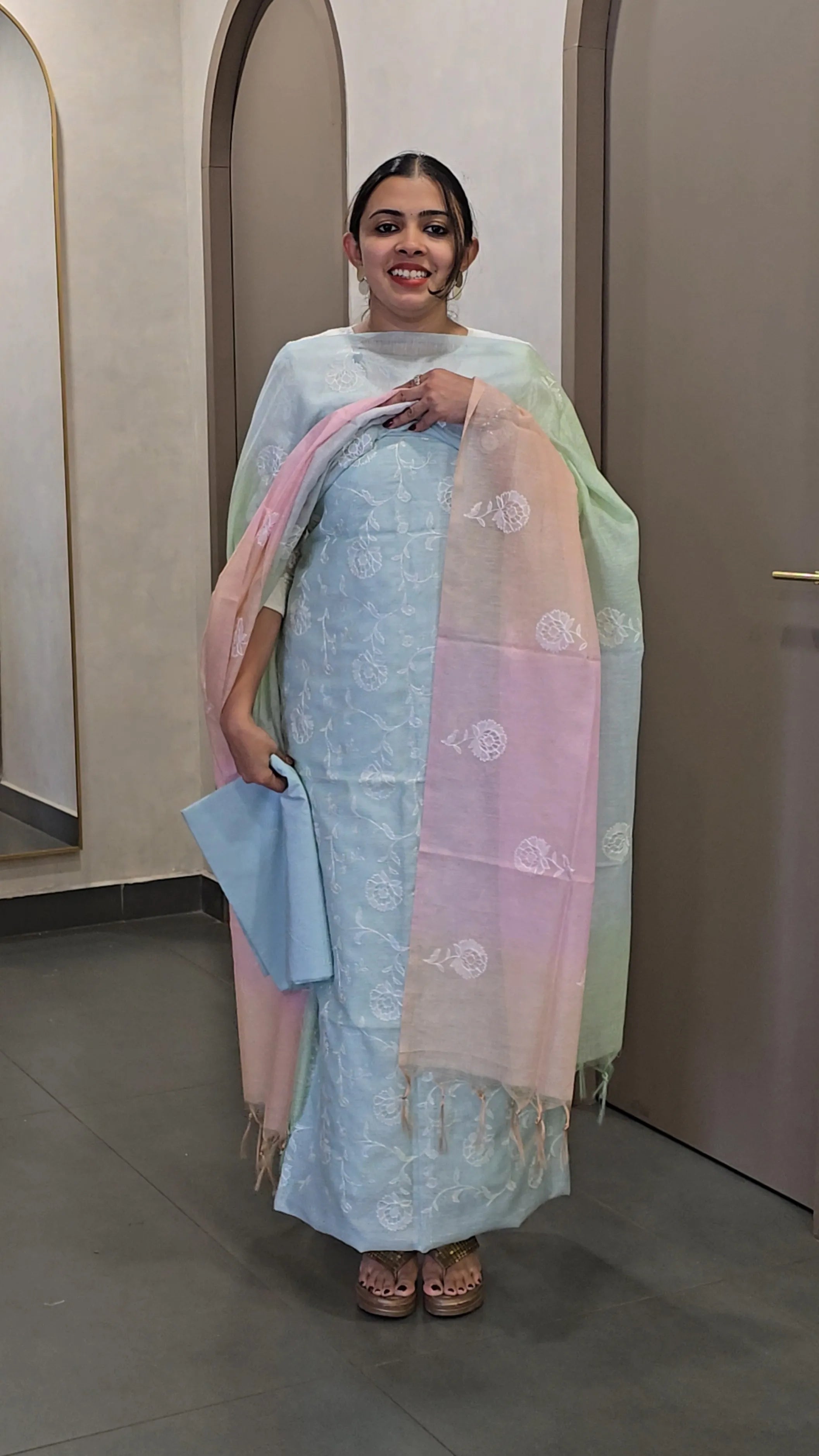 Pure Mulchanderi Salwarsuit - SC 10426