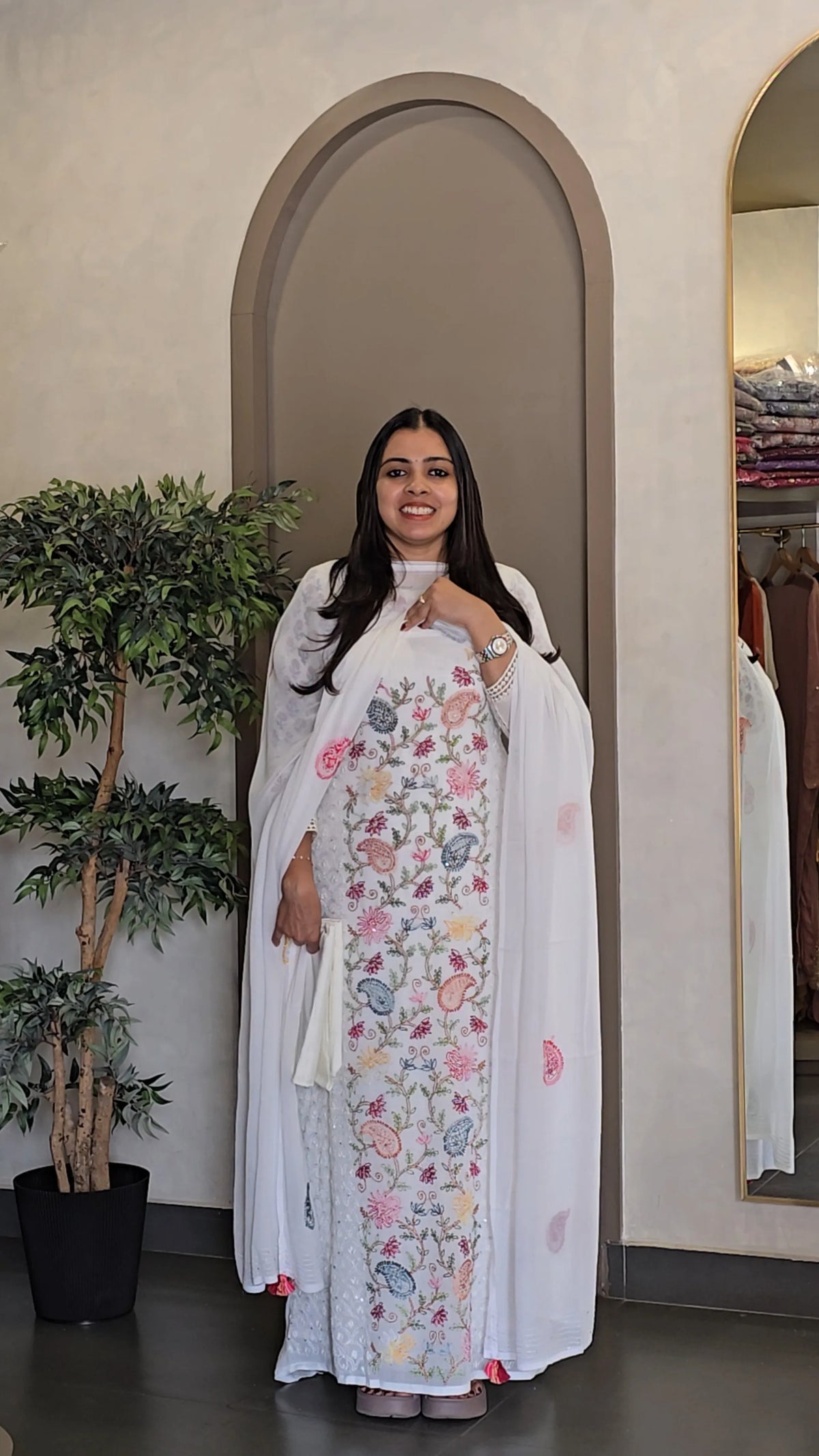 Premium Georgette Chikankari Salwarsuit - SC 10918