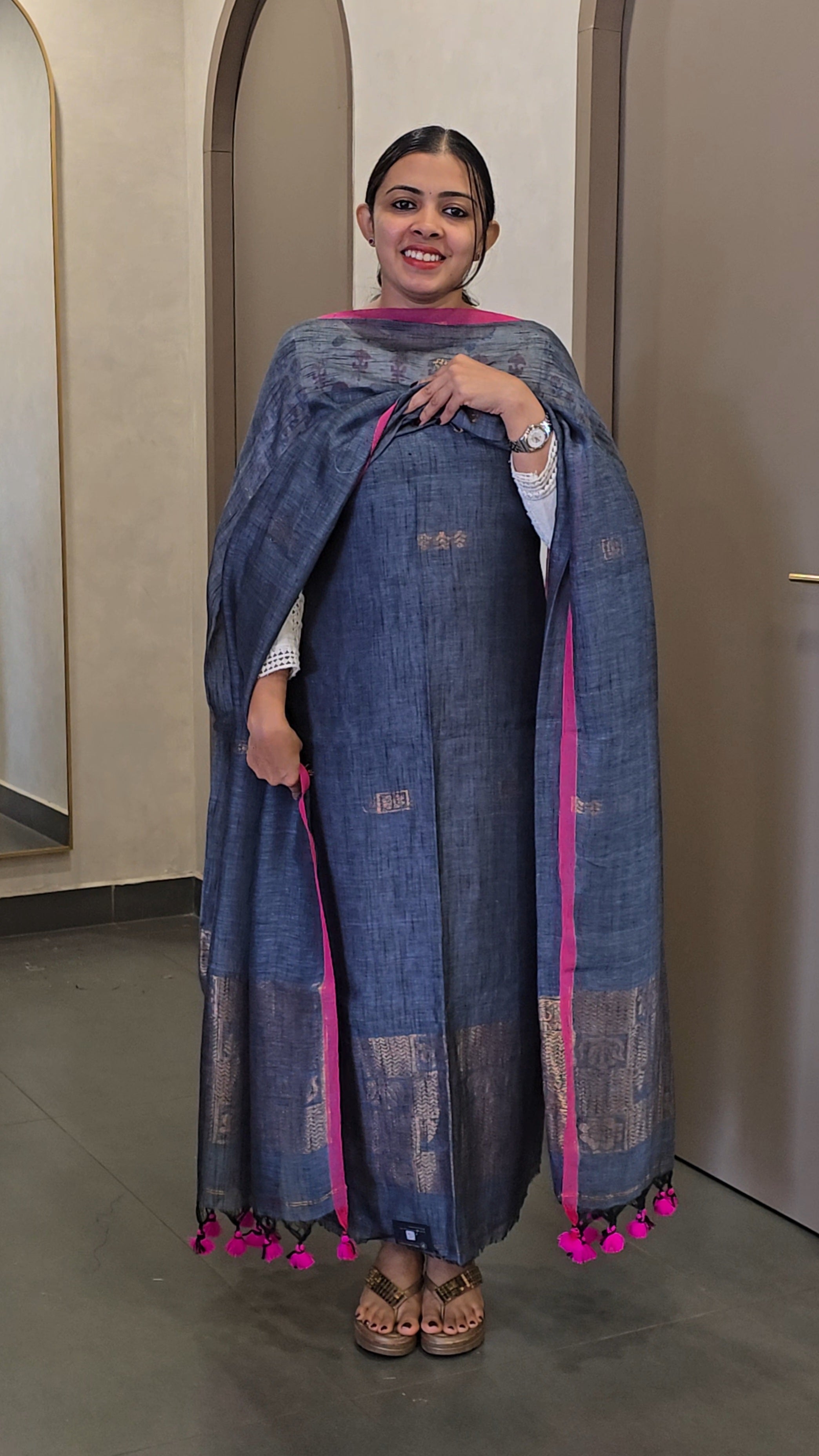 Pure Handloom Linen Salwarsuit- SC 10308