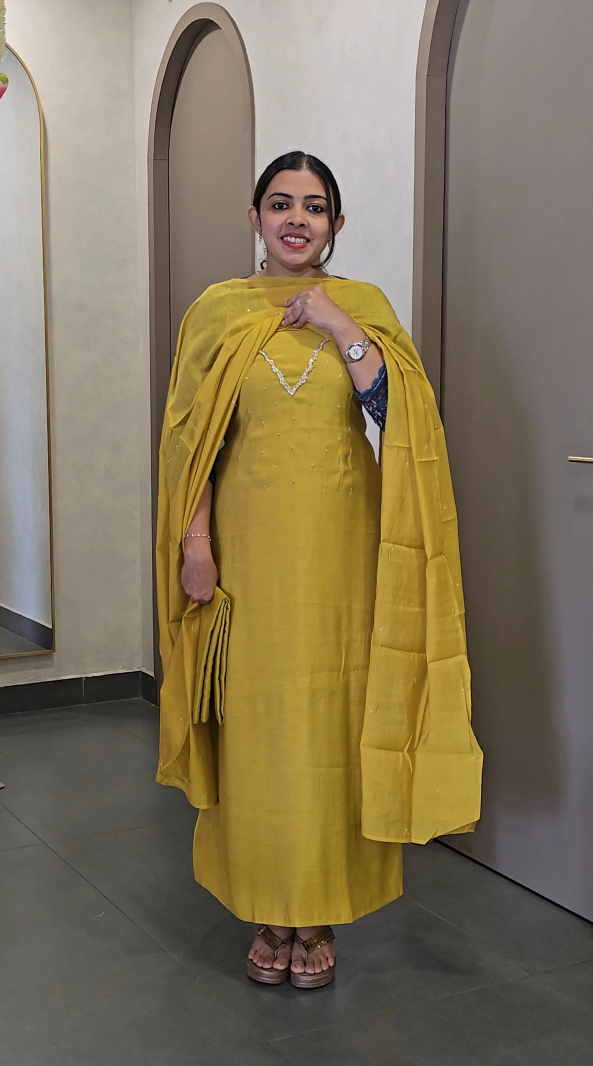 Mulchanderi Salwarsuit - SC 10801