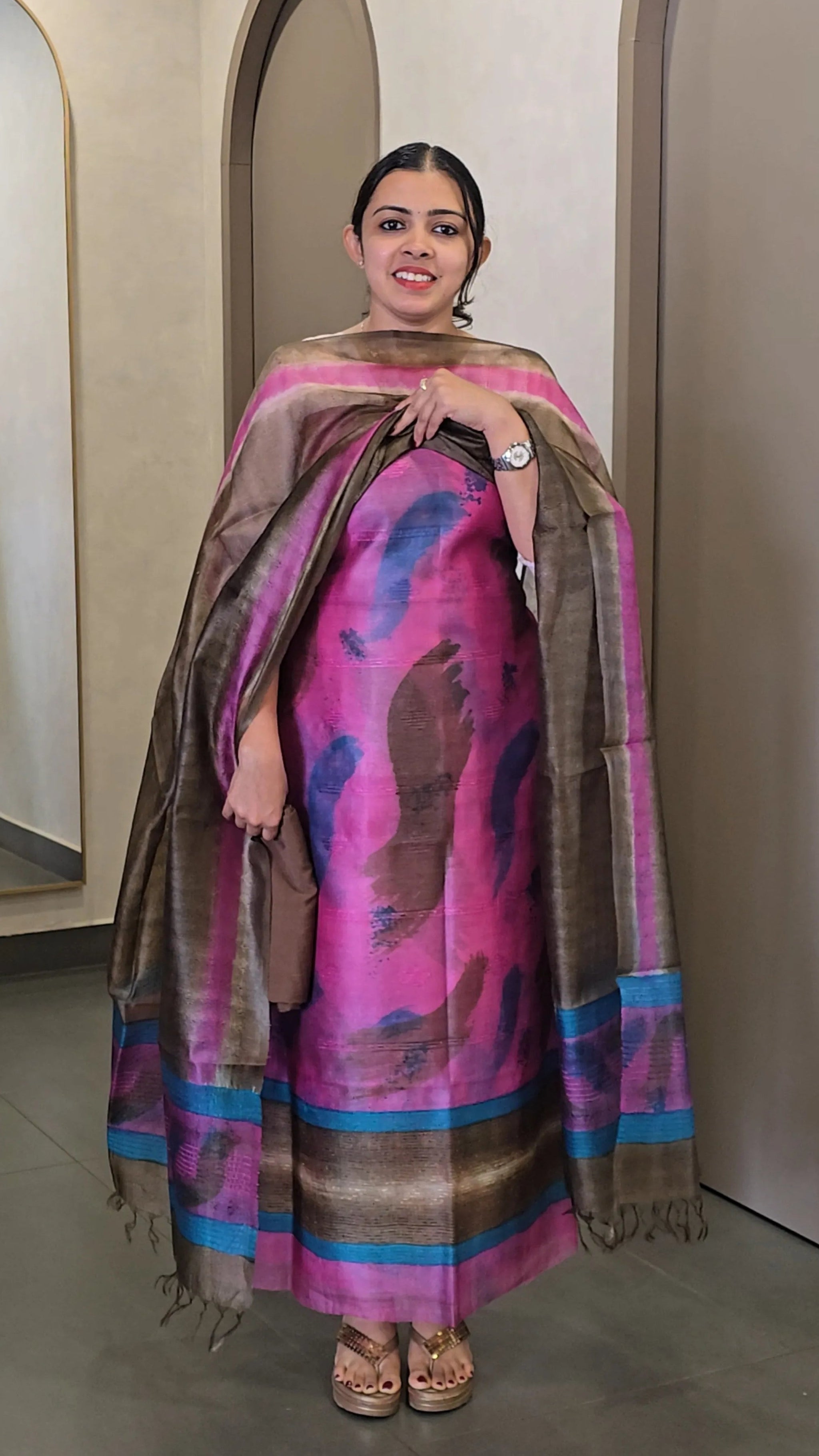 Pure Tussarsilk Salwarsuit  - SC 10490